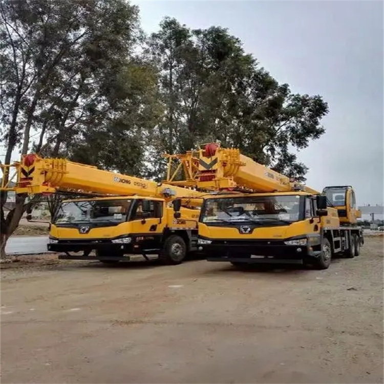 奉节雨季施工租赁吊车要注意什么？