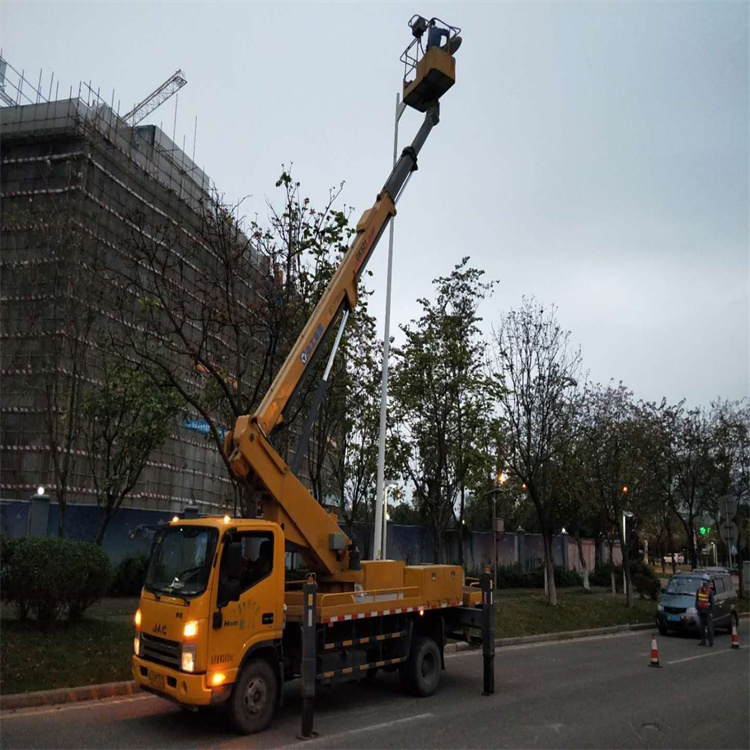 奉节小型高空作业车出租