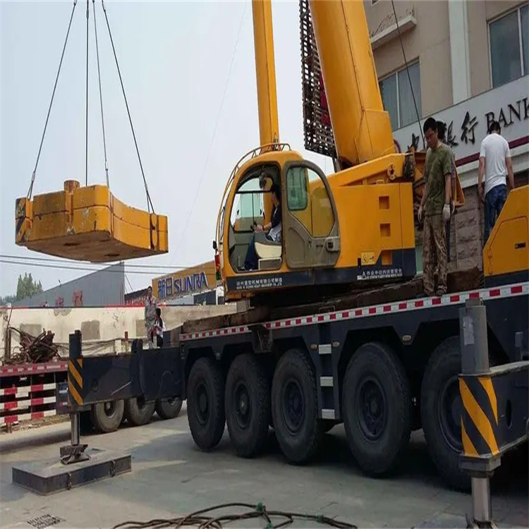 奉节当地吊车出租|机器吊装|75吨|工厂搬迁服务